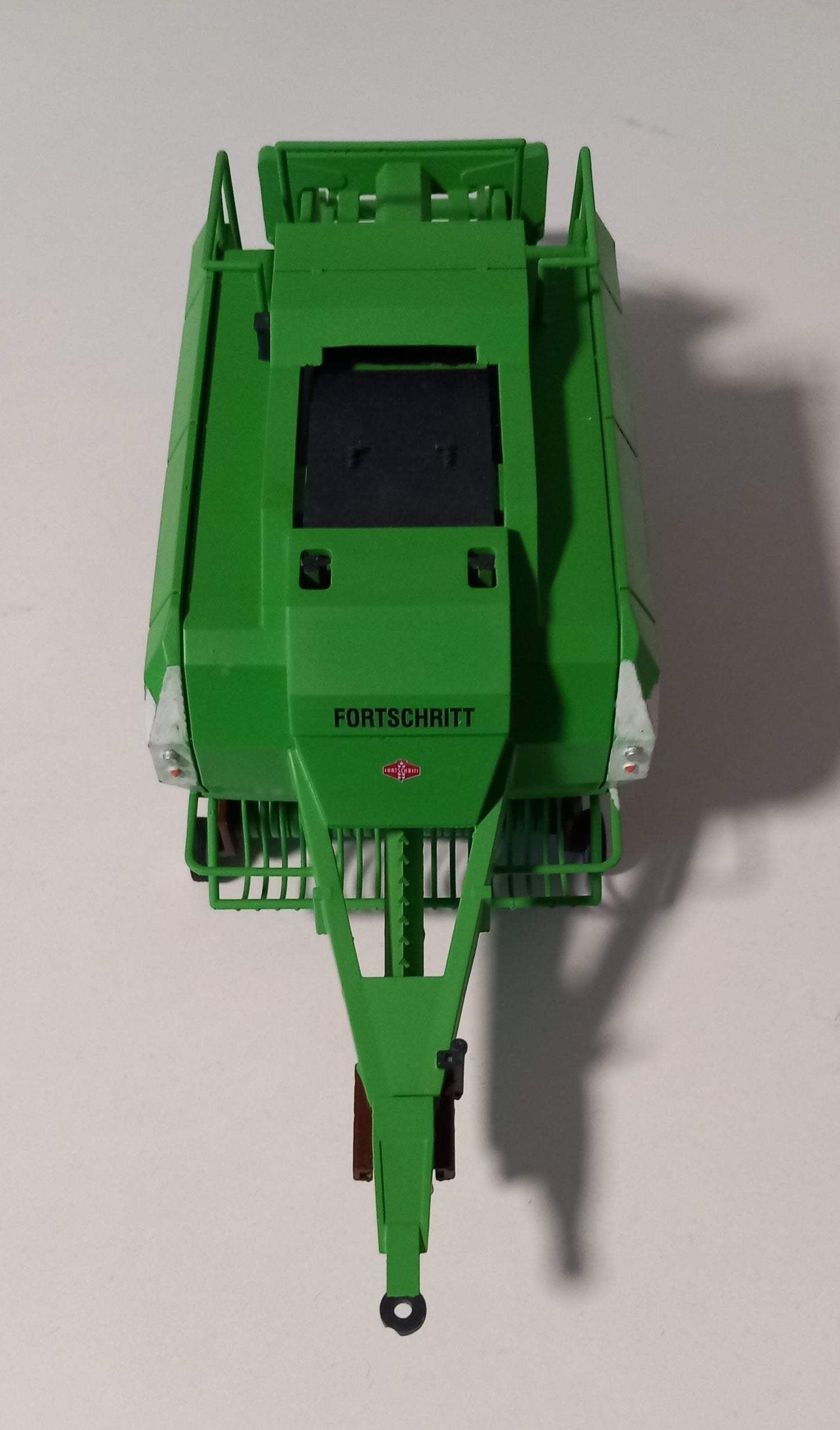 Fortschritt Großballenpresse GBP 550