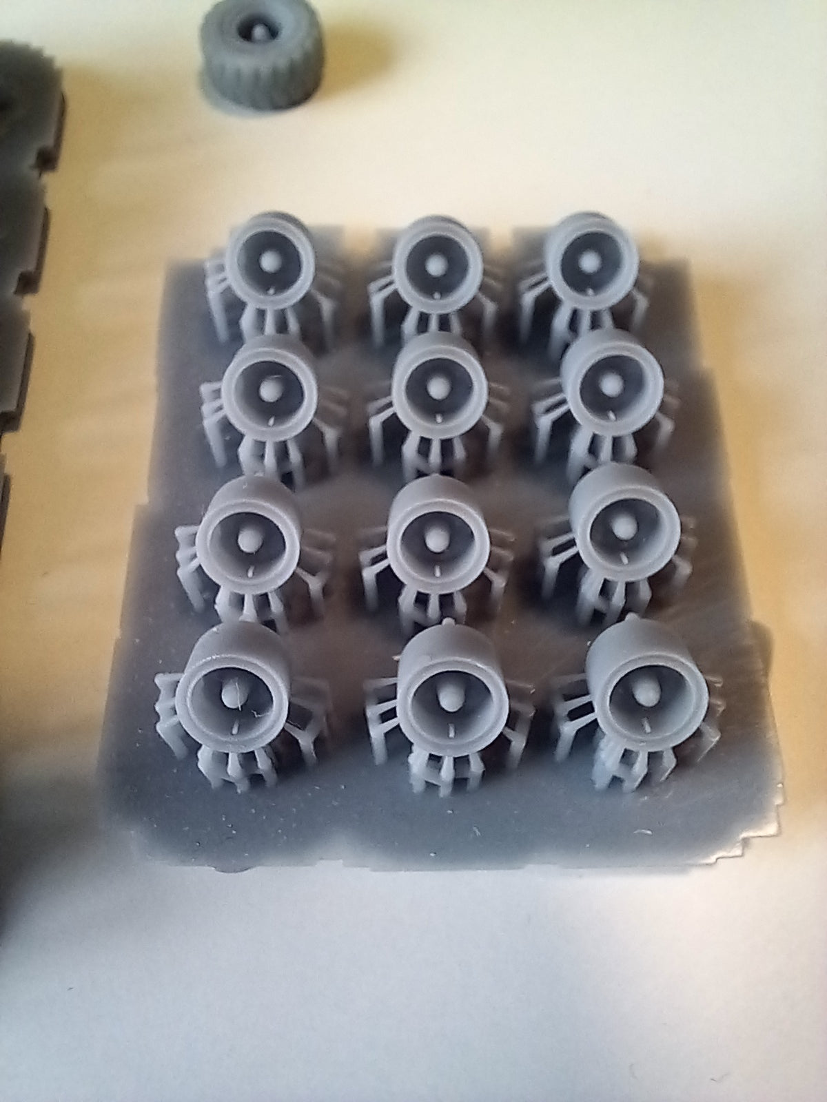 12 Räder HW 80 TT erste Ausführung