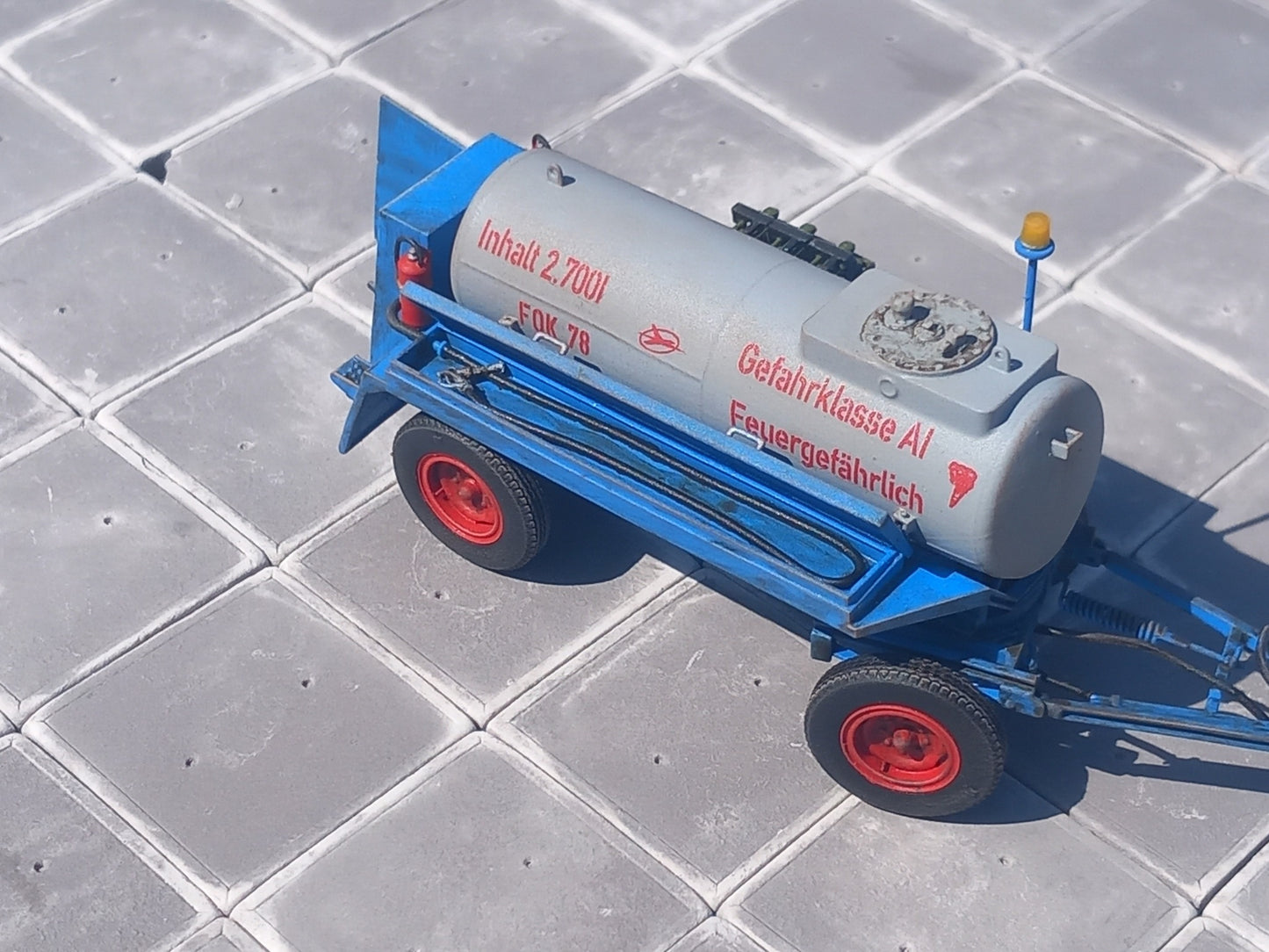 HL 30.45 / 2 Tankanhänger 1:72 BS